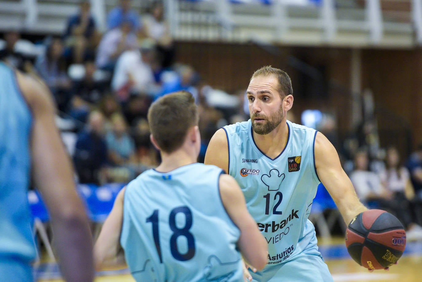 A pesar de un intento de reacción en el último cuarto el cuadro ovetense sigue sin lograr el triunfo en la pretemporada.