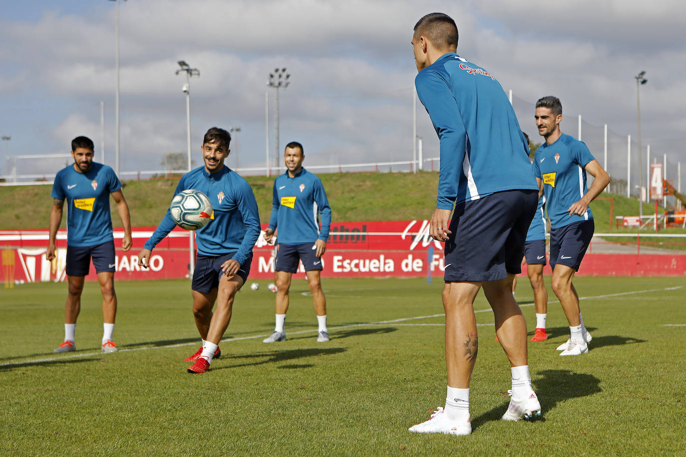 Fotos: Entrenamiento del Sporting (13-09-2019)