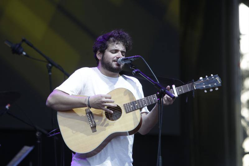 Willy Naves fue el encargado de abrir los conciertos de San Mateo en la jornada del sábado.