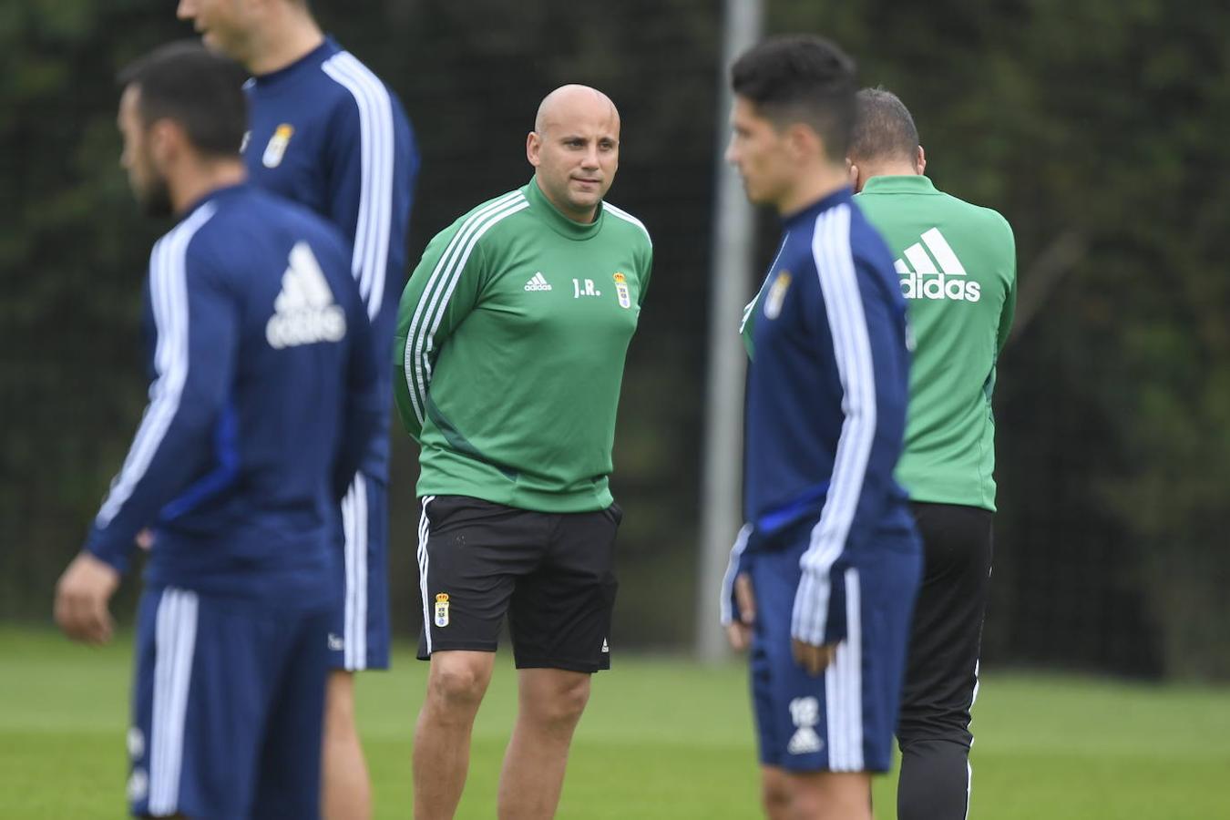 La derrota del equipo azulón ante el Elche provocó la destitución de Sergio Egea. Rozada, hasta ayer entrenador del filial, se hace cargo del primer equipo. 