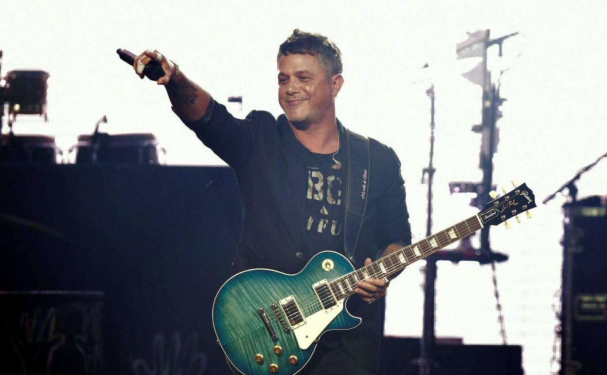 Alejandro Sanz condenado a pagar 5,4 millones a su exmanager