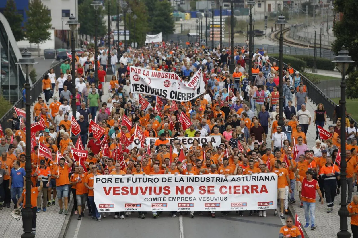 La cabecera de la marcha, antes de encarar el tramo final del recorrido.