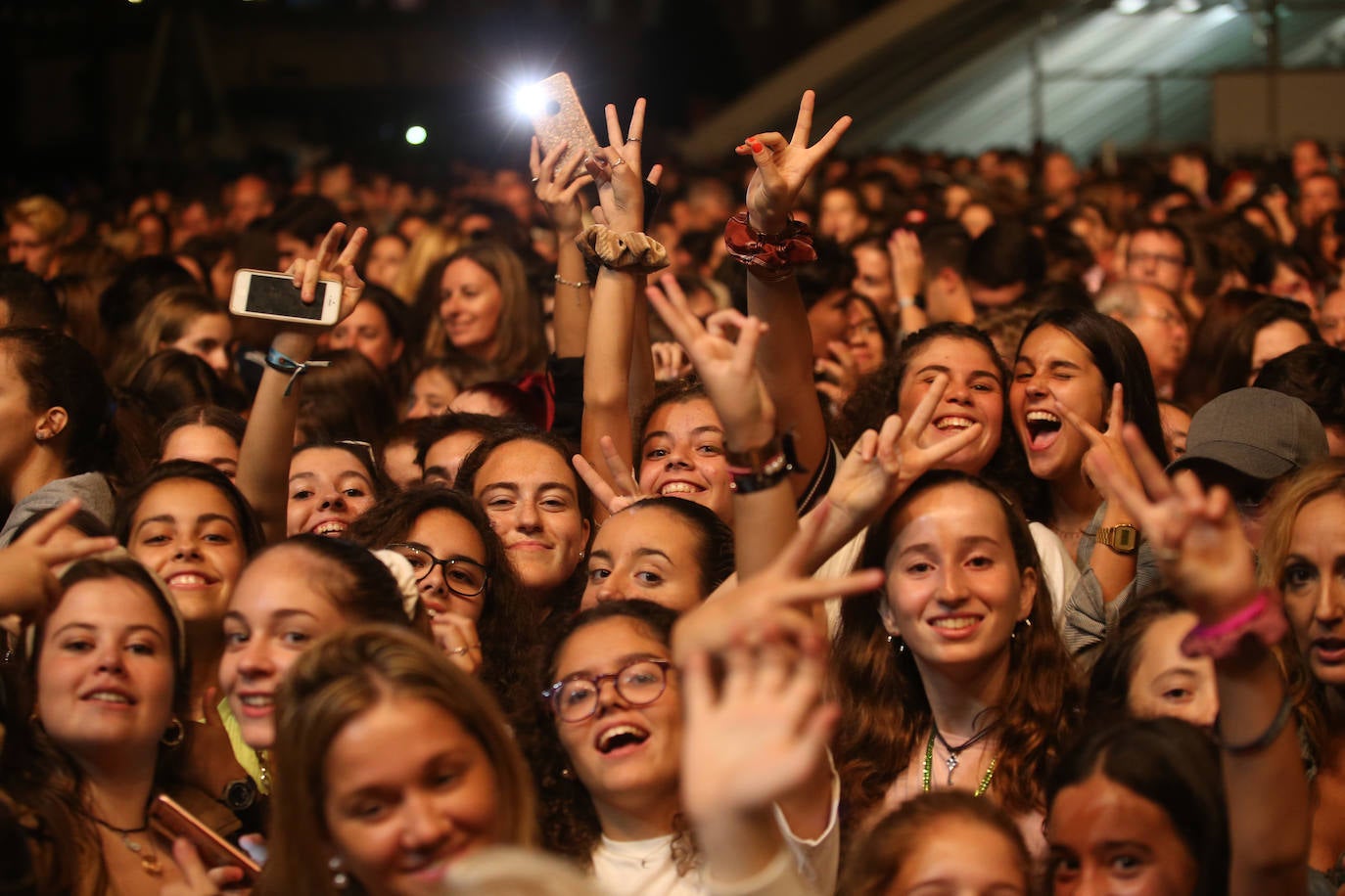 La cantante actuó en el escenario de la Losa ante un público totalmente entregado. 