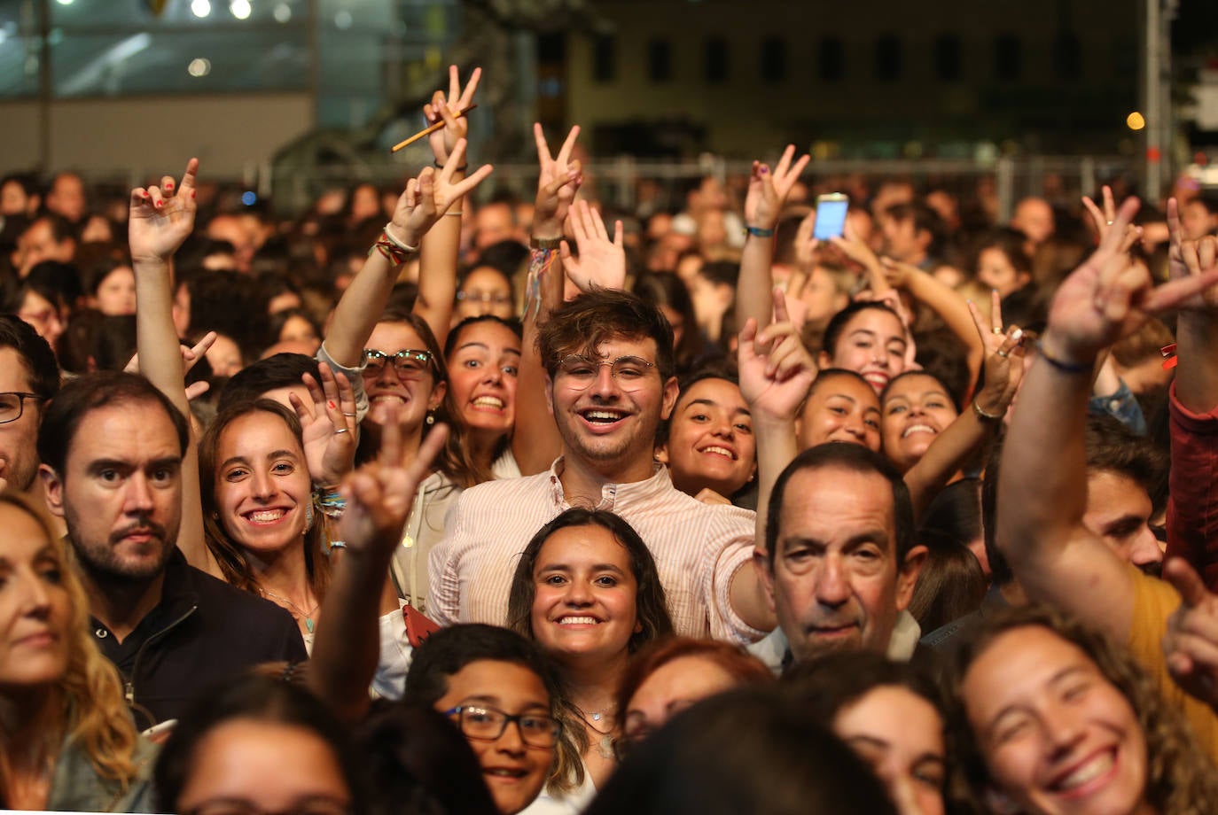 La cantante actuó en el escenario de la Losa ante un público totalmente entregado. 