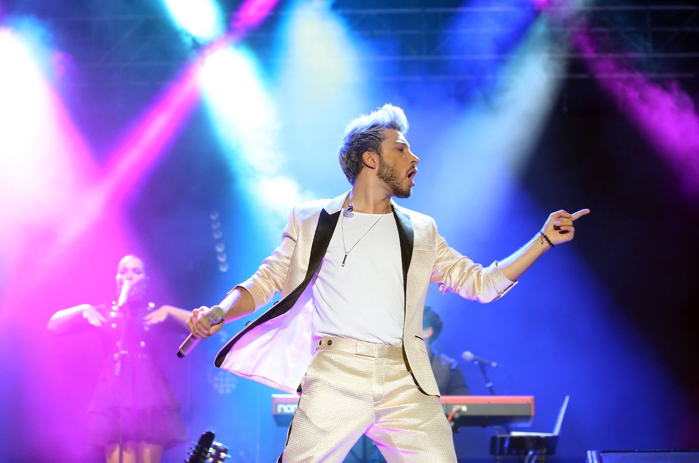 El cantante actuó en las Fiesta de San Mateo. 