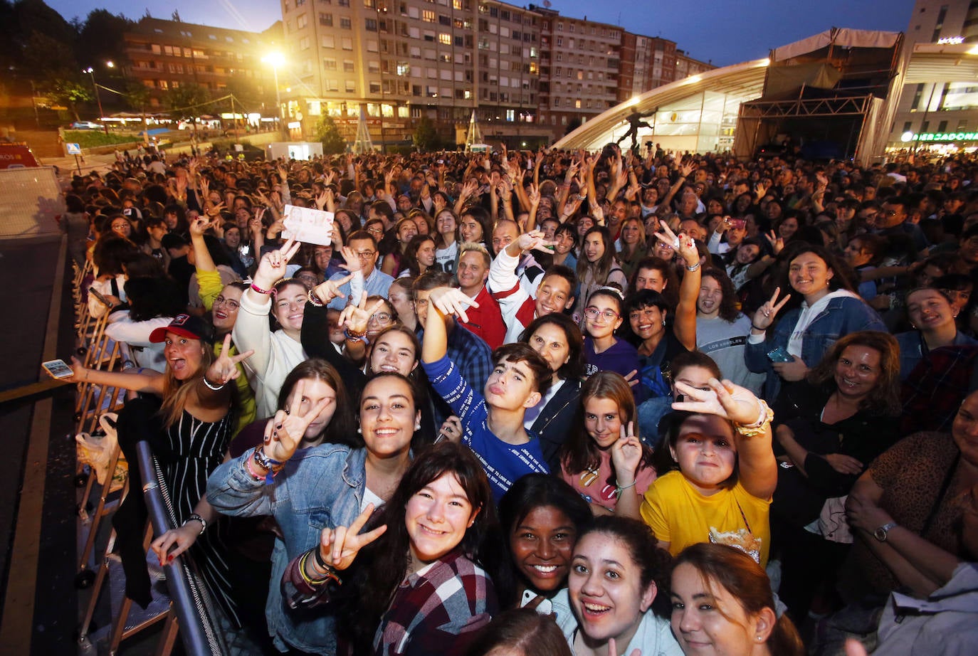 El cantante actuó en las Fiesta de San Mateo. 