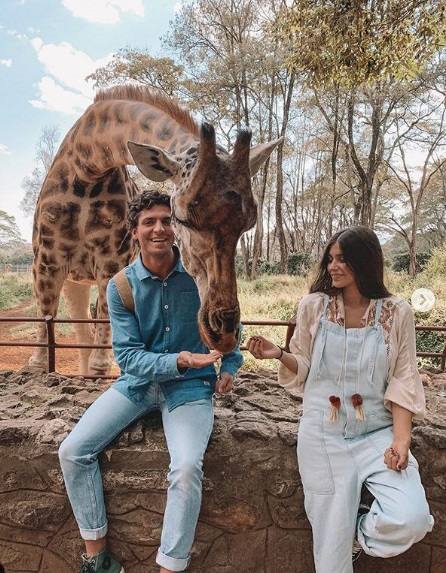 Los novios ya disfrutan del viaje de novios en África 