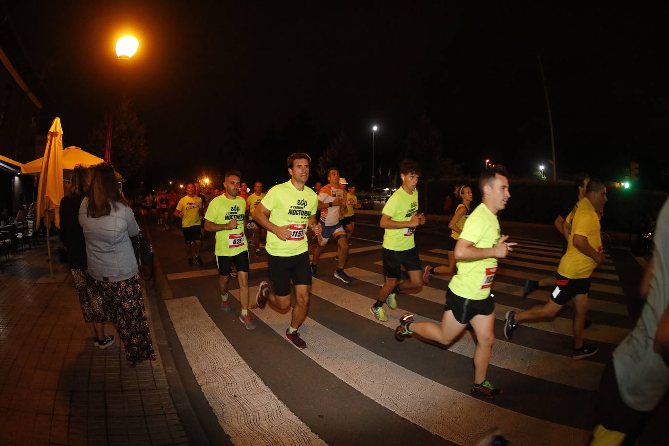 Fotos: Fotos. ¿Estuviste en la EdP Carrera Nocturna Gijón 10K? ¡Búscate! (2)