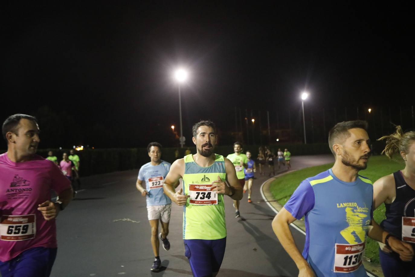 Fotos: Fotos. ¿Estuviste en la EdP Carrera Nocturna Gijón 10K? ¡Búscate! (2)