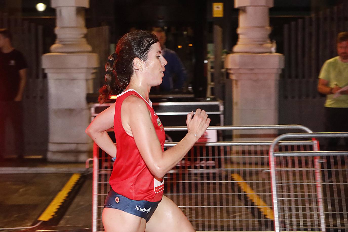 Fotos: Fotos. ¿Estuviste en la EdP Carrera Nocturna Gijón 10K? ¡Búscate! (2)