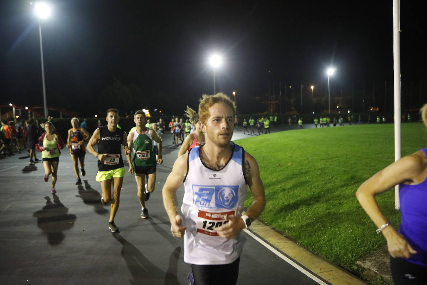 Fotos: Fotos. ¿Estuviste en la EdP Carrera Nocturna Gijón 10K? ¡Búscate! (2)