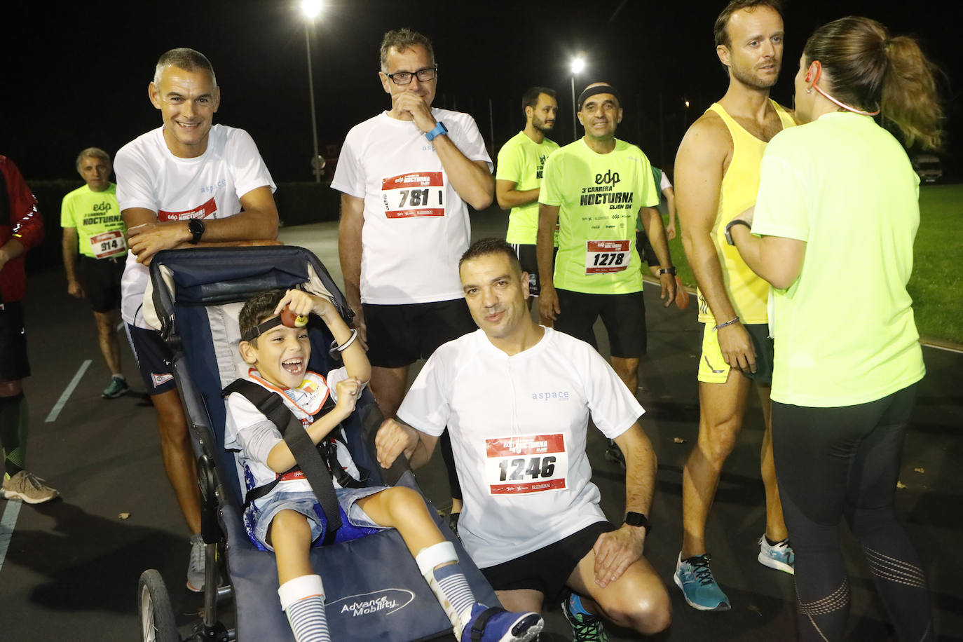 Fotos: Fotos. ¿Estuviste en la EdP Carrera Nocturna Gijón 10K? ¡Búscate! (2)