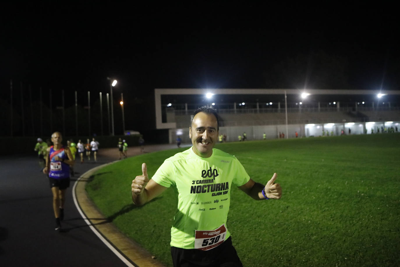 Fotos: Fotos. ¿Estuviste en la EdP Carrera Nocturna Gijón 10K? ¡Búscate! (2)