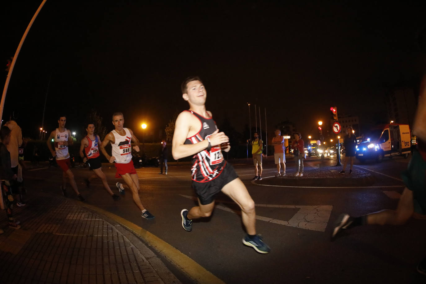Fotos: Fotos. ¿Estuviste en la EdP Carrera Nocturna Gijón 10K? ¡Búscate! (2)