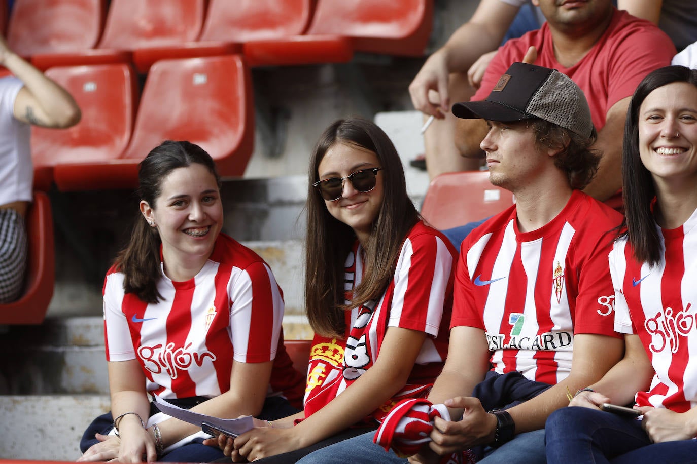 ¿Estuviste en el Sporting 1-1 Racing? ¡Búscate!