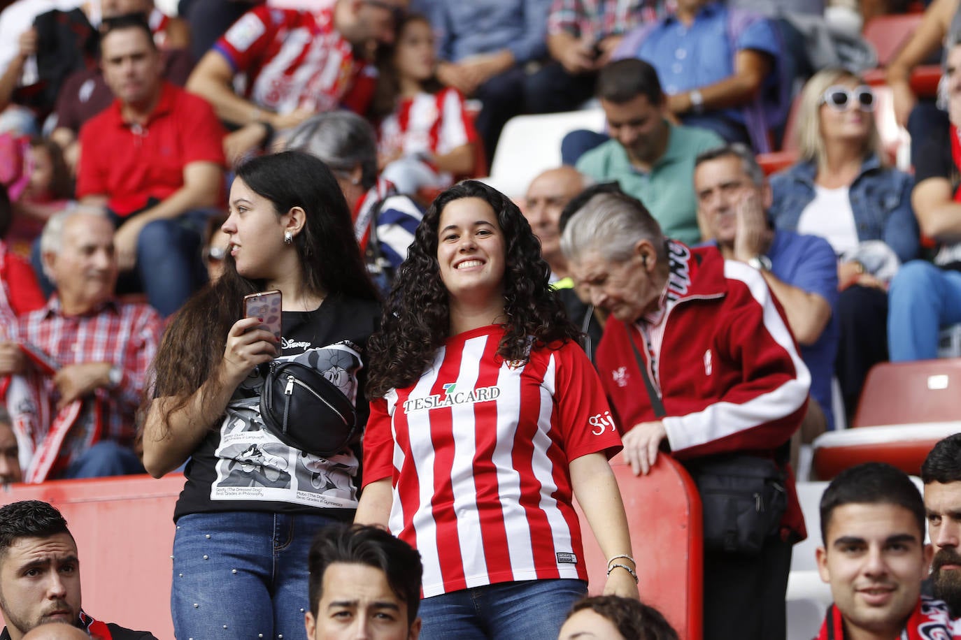 ¿Estuviste en el Sporting 1-1 Racing? ¡Búscate!