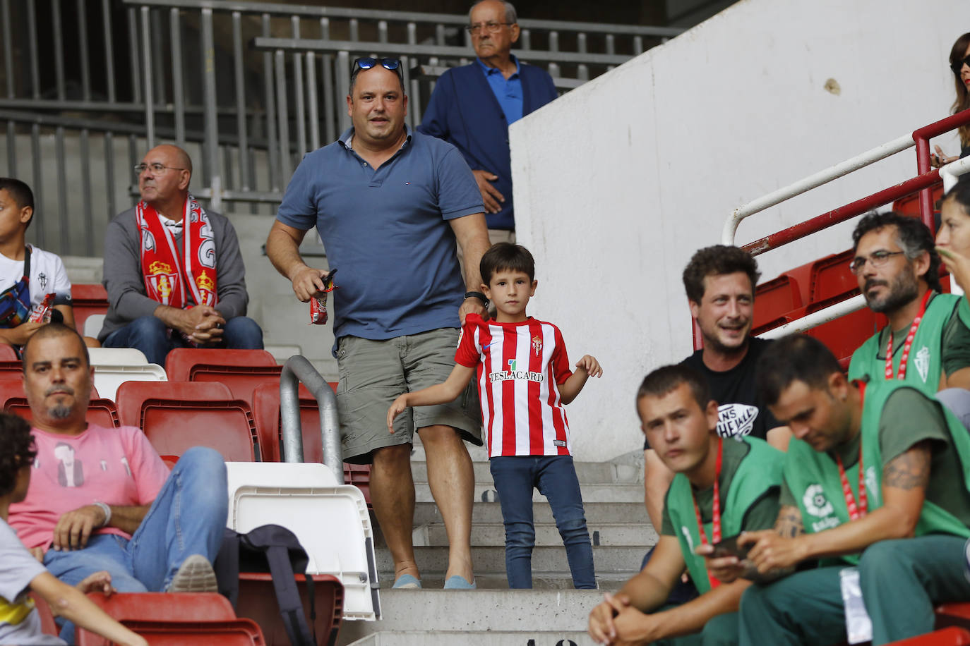 ¿Estuviste en el Sporting 1-1 Racing? ¡Búscate!