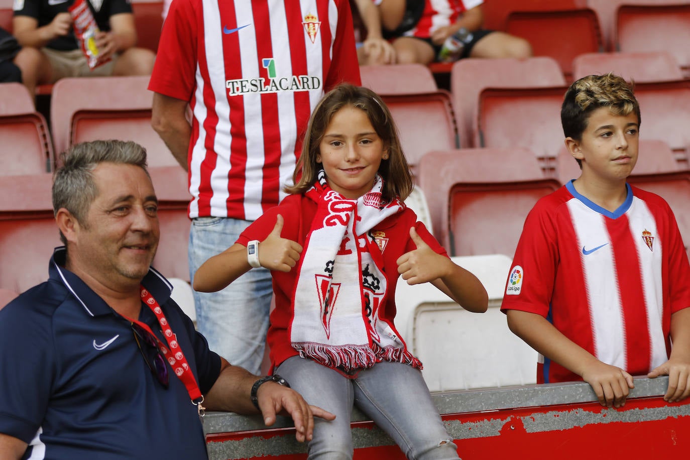 ¿Estuviste en el Sporting 1-1 Racing? ¡Búscate!