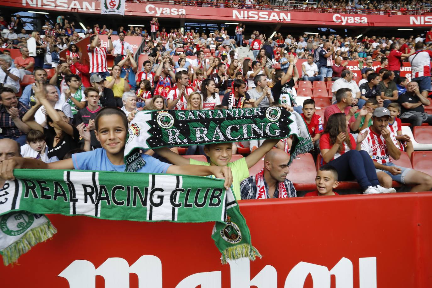 ¿Estuviste en el Sporting 1-1 Racing? ¡Búscate!