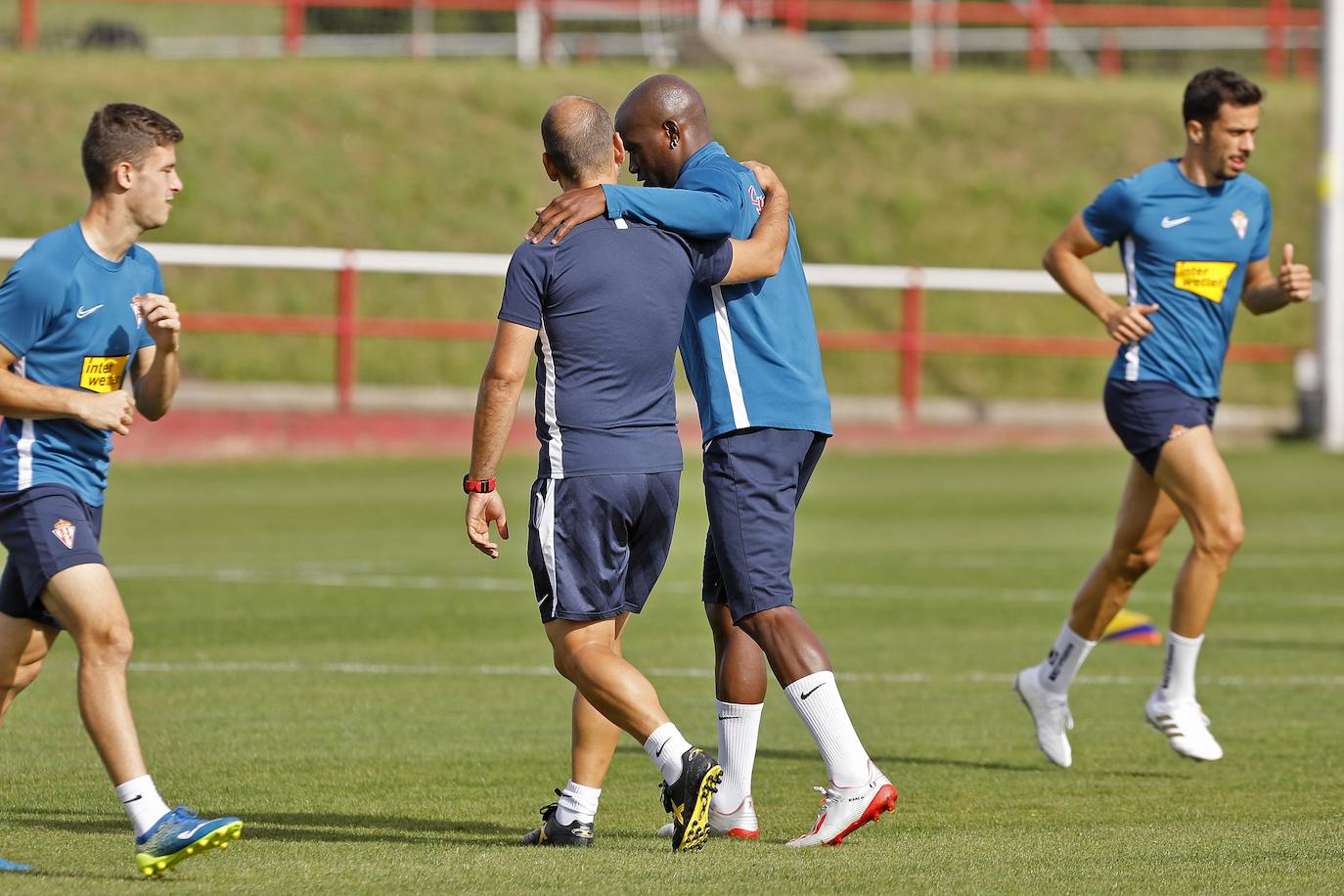 Fotos: Entrenamiento del Sporting (25-09-2019)