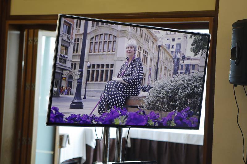 Serenos Gijón celebró su 20 aniversario en el Club de Regatas homenajeando a todos los concejales de empleo del Ayuntamiento y a los tres primeros serenos.