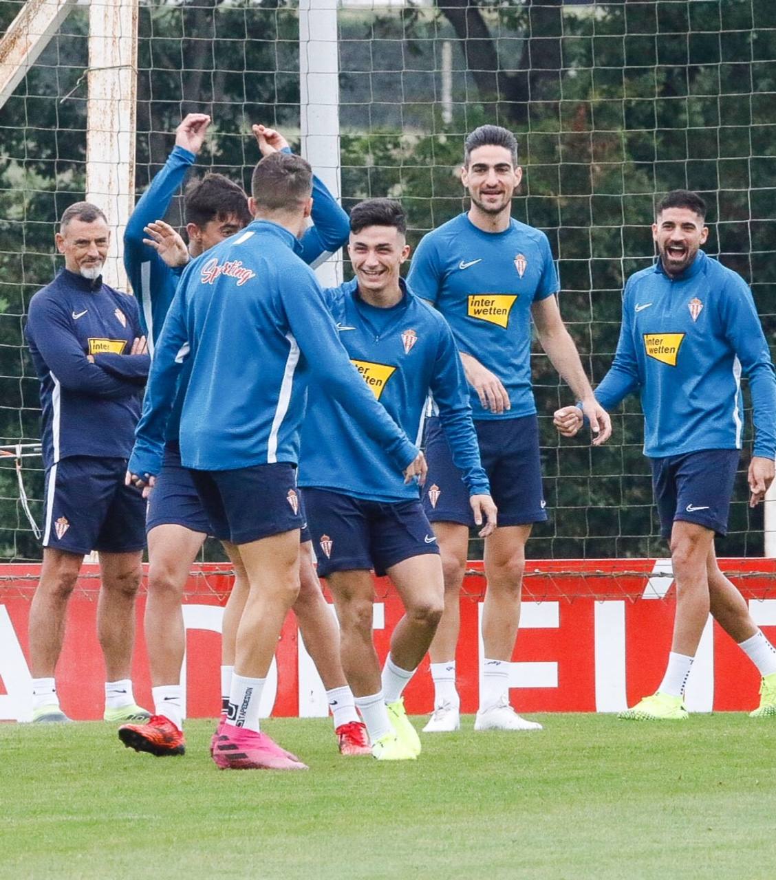 Fotos: Entrenamiento del Sporting (27-09-2019)