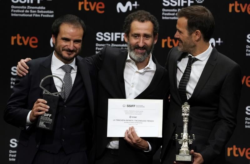 La cinta brasileña 'Pacificado' se ha alzado con la Concha de Oro, el prestigioso galardón del Festival de Cine de San Sebastián que esta noche, en la última gala de este año, ha reunido a numerosas figuras del séptimo arte.