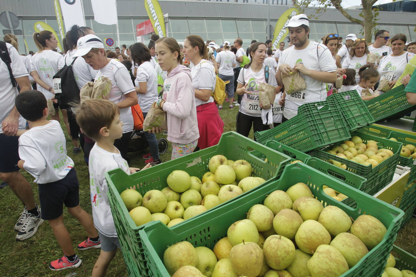Promover los hábitos saludables, moverse por la salud y convertir al Hospital Universitario Central de Asturias (HUCA) «en un lugar de salud y no de enfermedad»