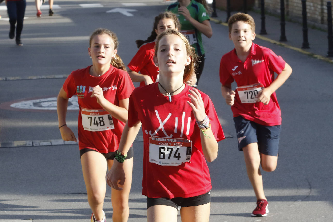 Más de 700 corredores participaron en la carrera que volvió a unir a las dos entidades