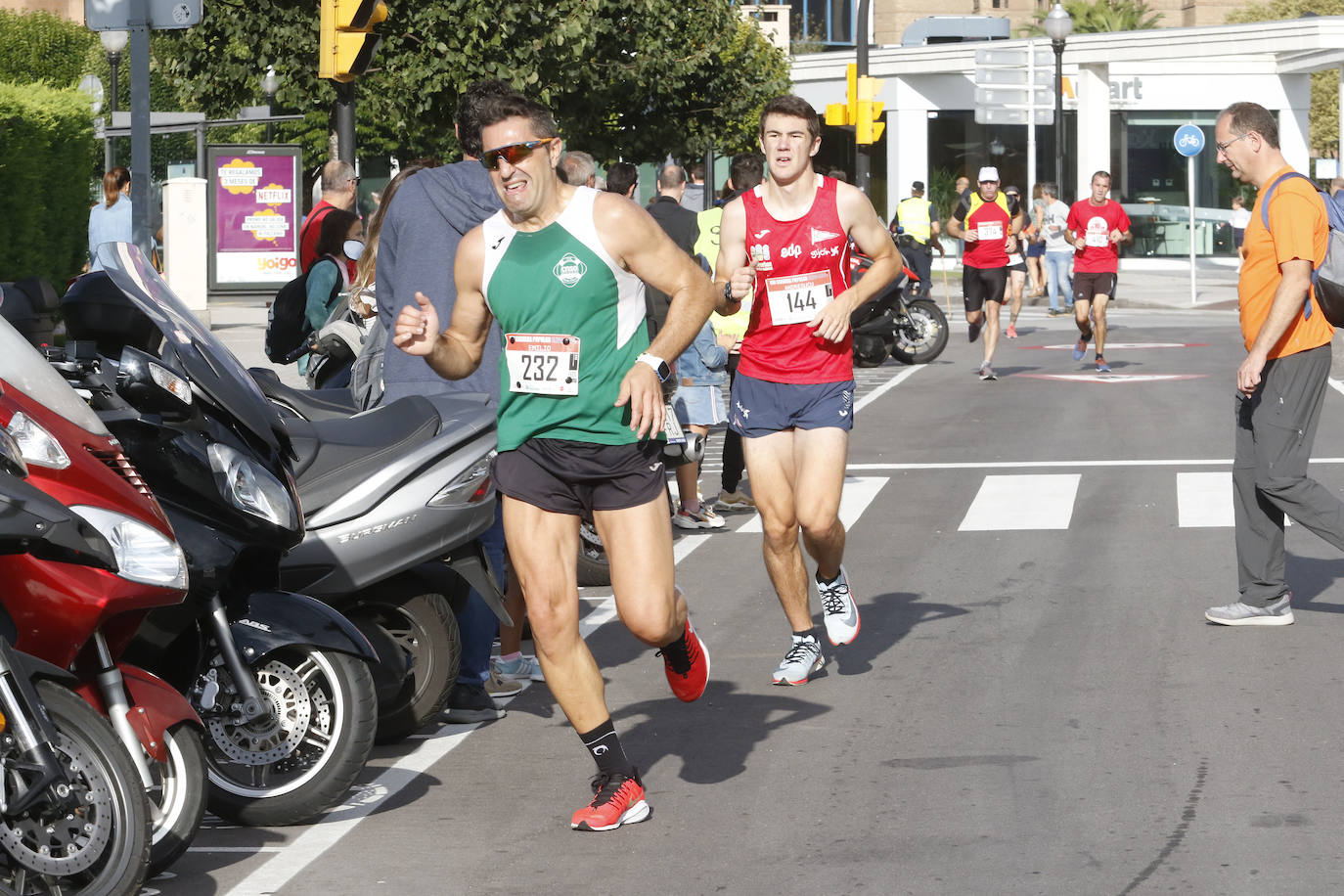 Más de 700 corredores participaron en la carrera que volvió a unir a las dos entidades