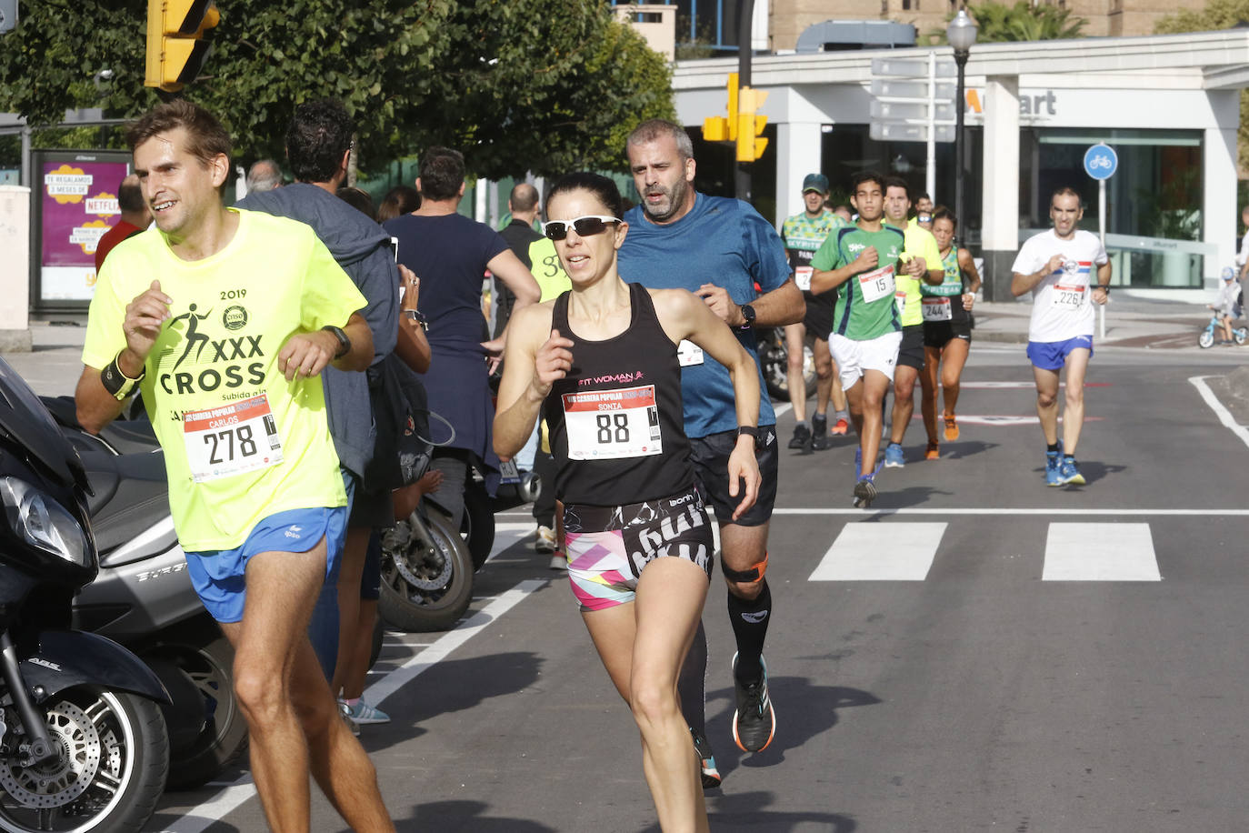 Más de 700 corredores participaron en la carrera que volvió a unir a las dos entidades