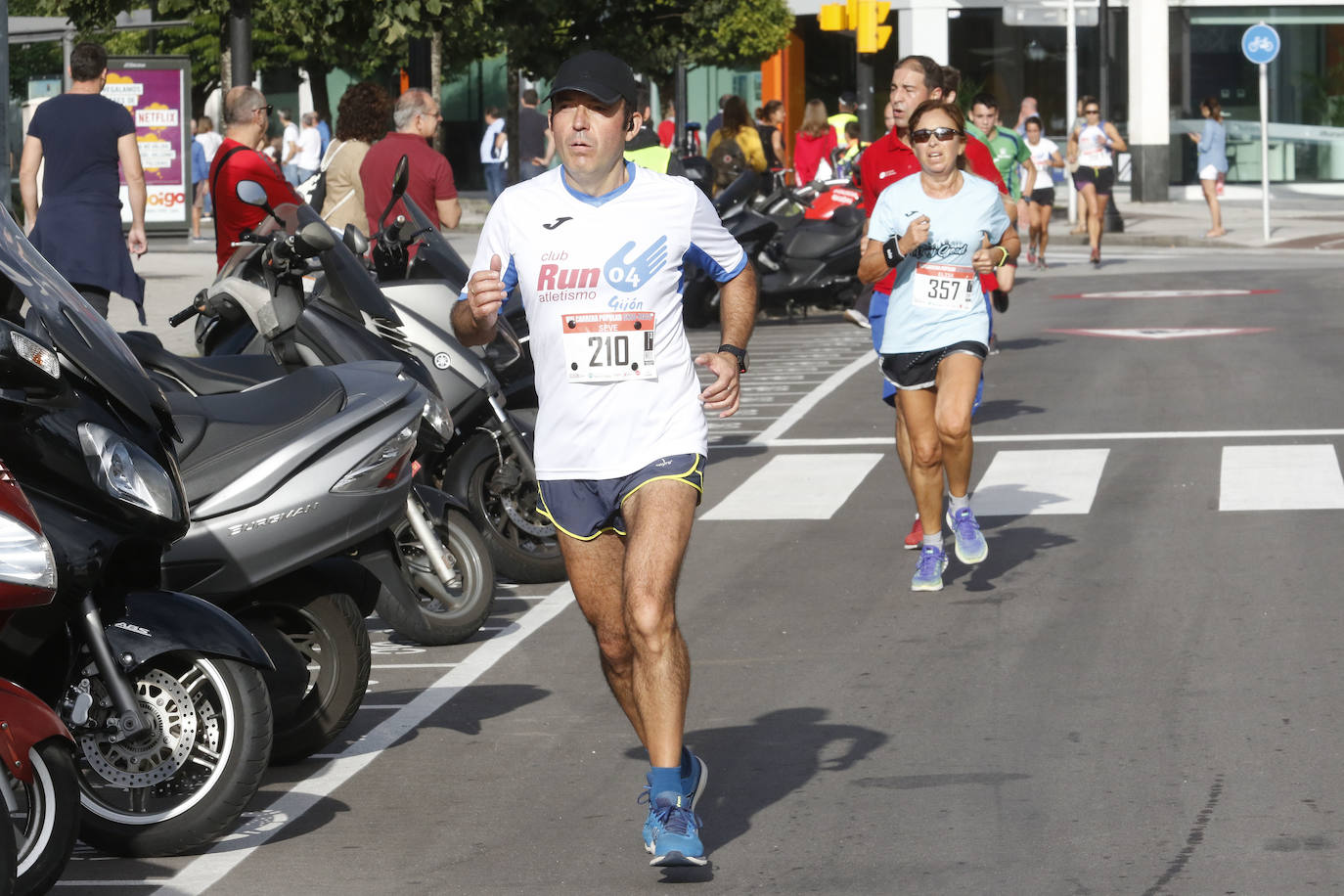 Más de 700 corredores participaron en la carrera que volvió a unir a las dos entidades