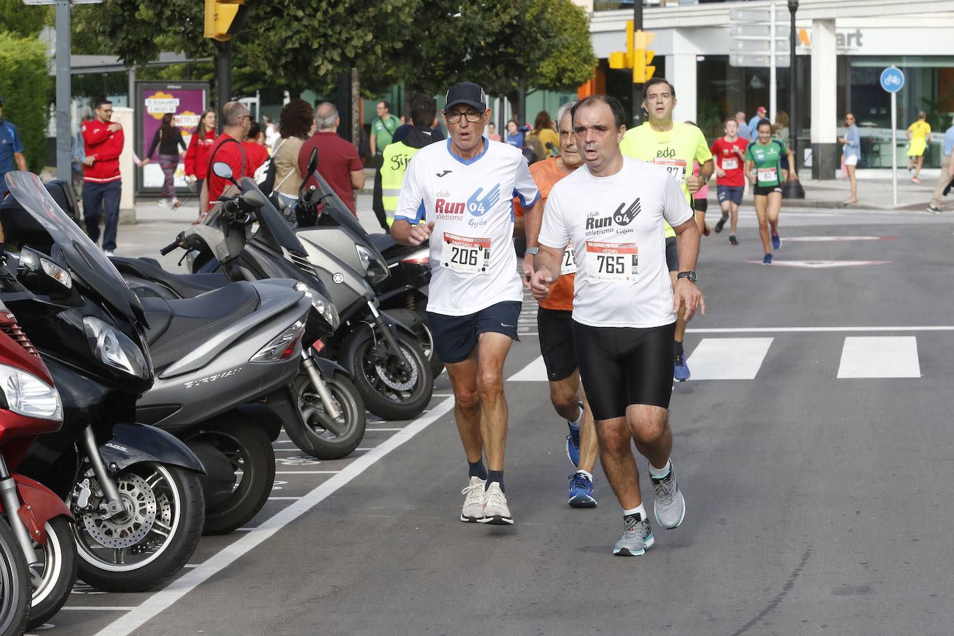 Más de 700 corredores participaron en la carrera que volvió a unir a las dos entidades