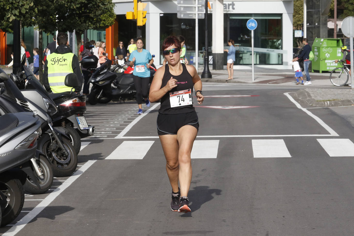 Más de 700 corredores participaron en la carrera que volvió a unir a las dos entidades