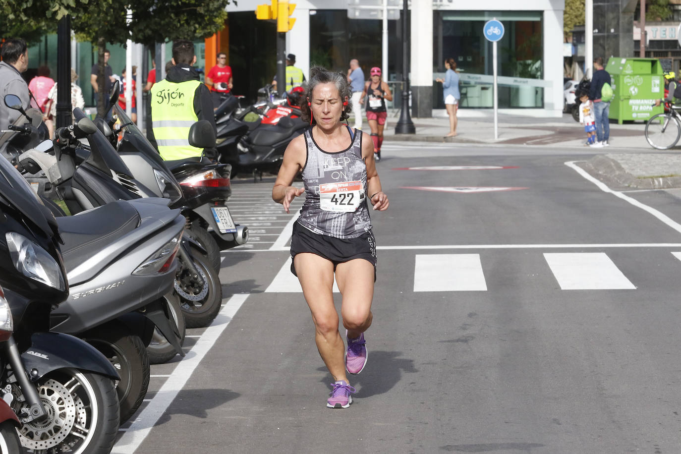 Más de 700 corredores participaron en la carrera que volvió a unir a las dos entidades