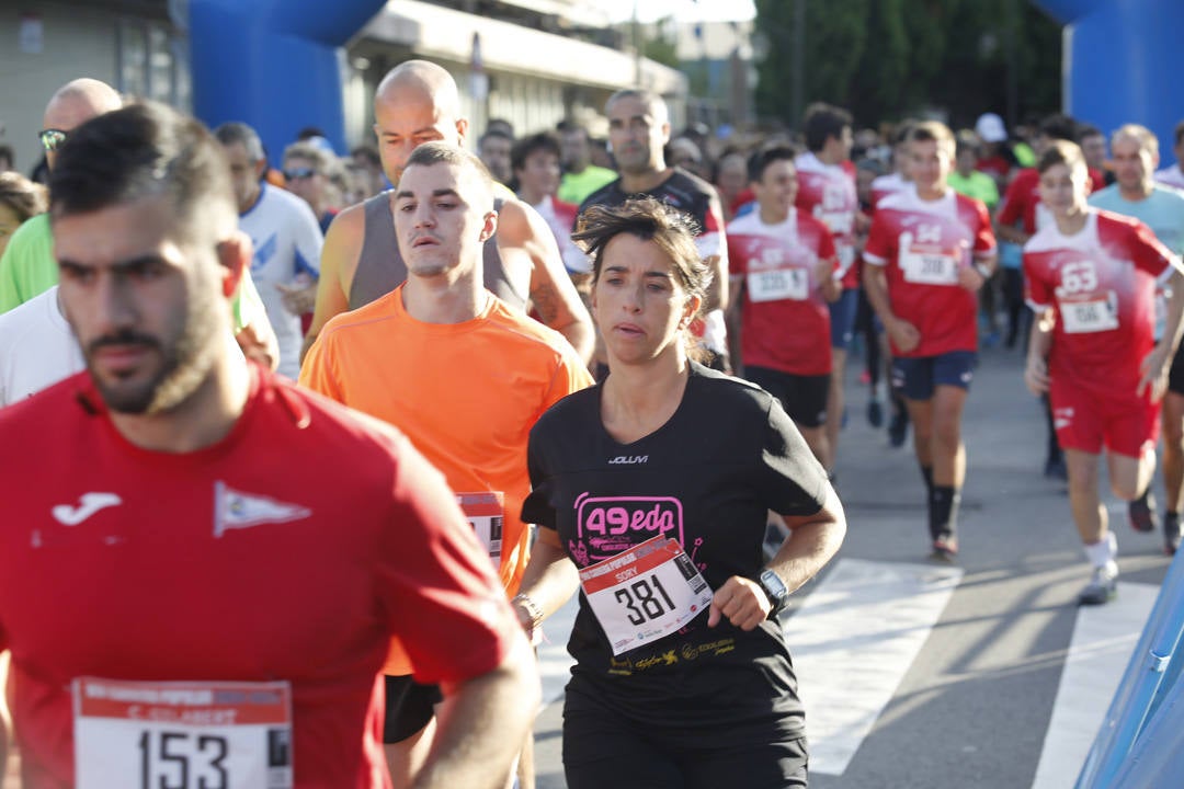 Más de 700 corredores participaron en la carrera que volvió a unir a las dos entidades