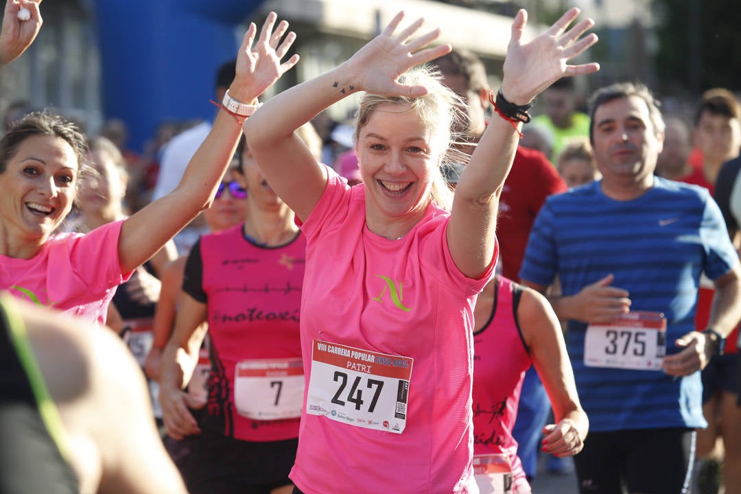 Más de 700 corredores participaron en la carrera que volvió a unir a las dos entidades