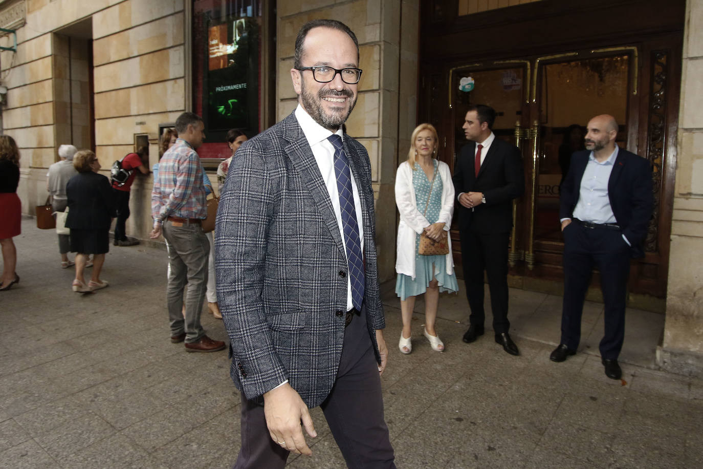 José Luis Jorcano, el Telecable Hockey, el Helimer Cantábrico, Ence, el Museo de Bellas Artes y la DOP Sidra de Asturias recibieron el aplauso del Jovellanos al recibir los Premios de EL COMERCIO 2019.