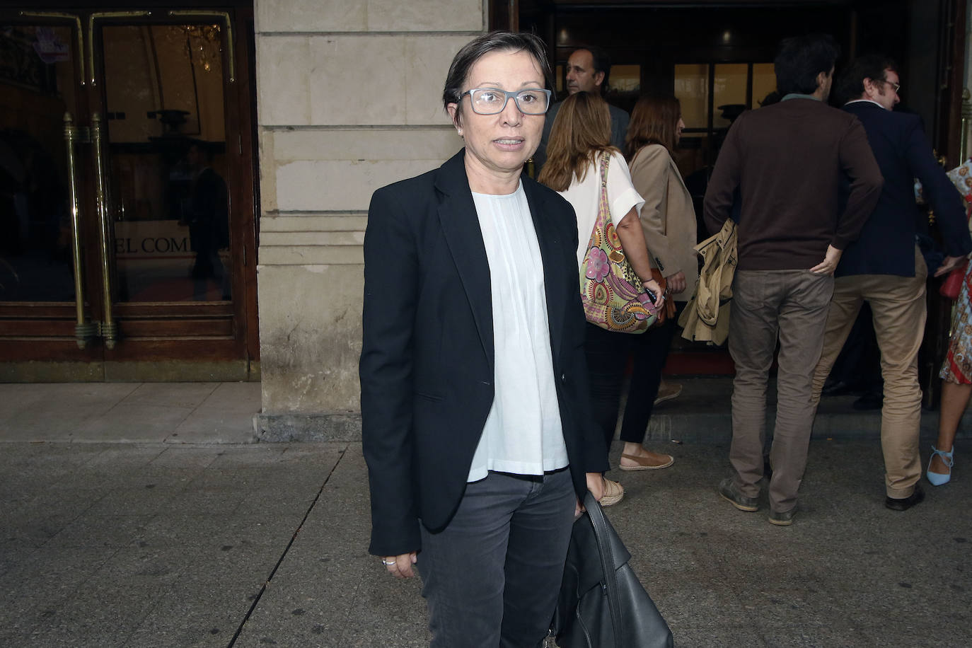 José Luis Jorcano, el Telecable Hockey, el Helimer Cantábrico, Ence, el Museo de Bellas Artes y la DOP Sidra de Asturias recibieron el aplauso del Jovellanos al recibir los Premios de EL COMERCIO 2019.