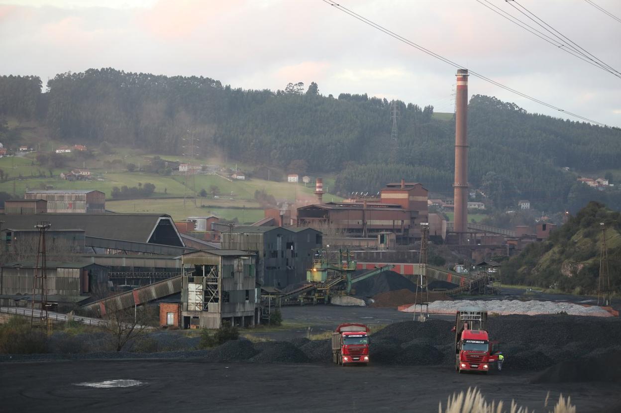 Las instalaciones de ArcelorMittal en Gijón. 