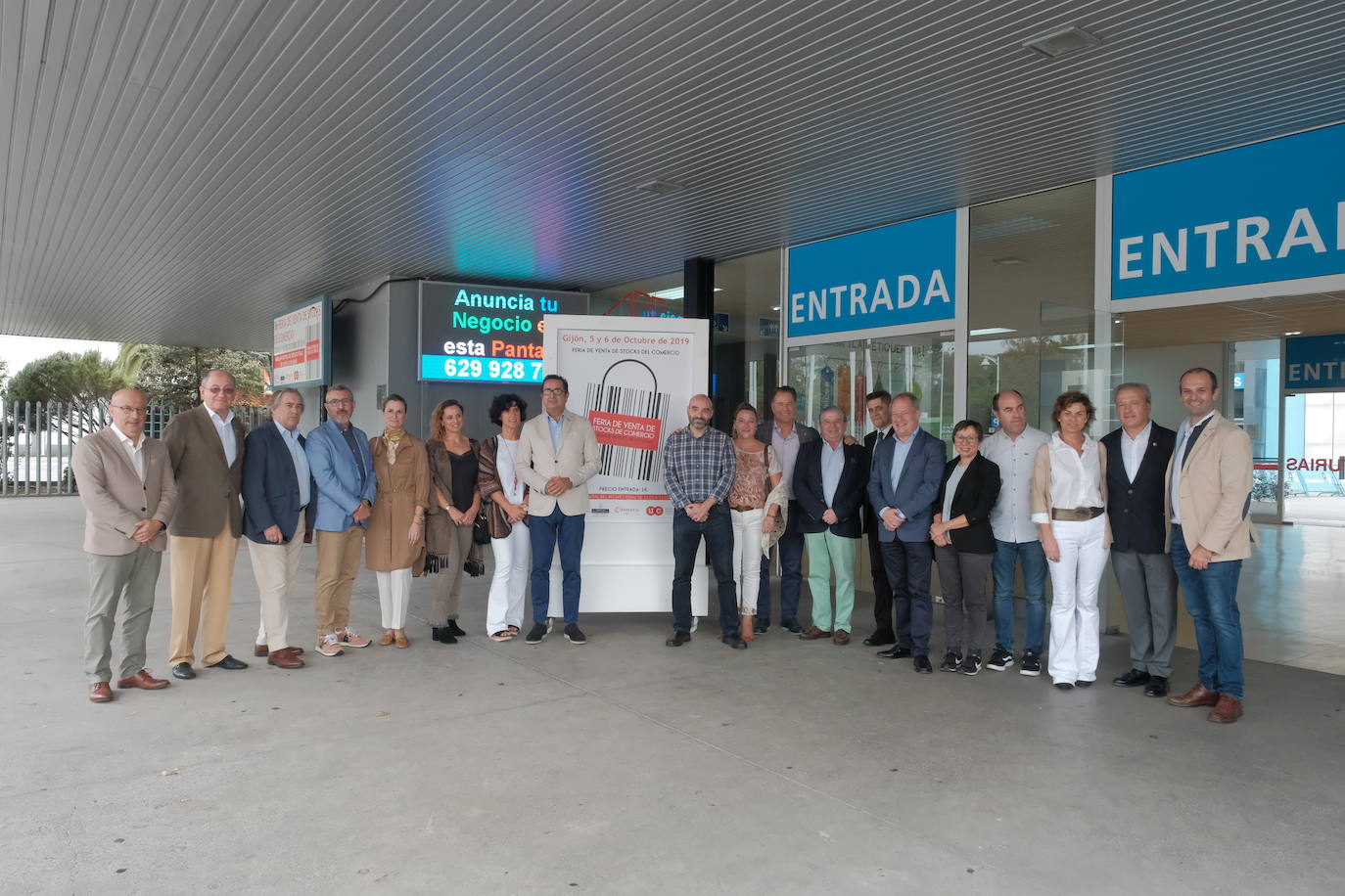 La Feria de Stocks reúne en Gijón las ofertas de 66 comercios asturianos