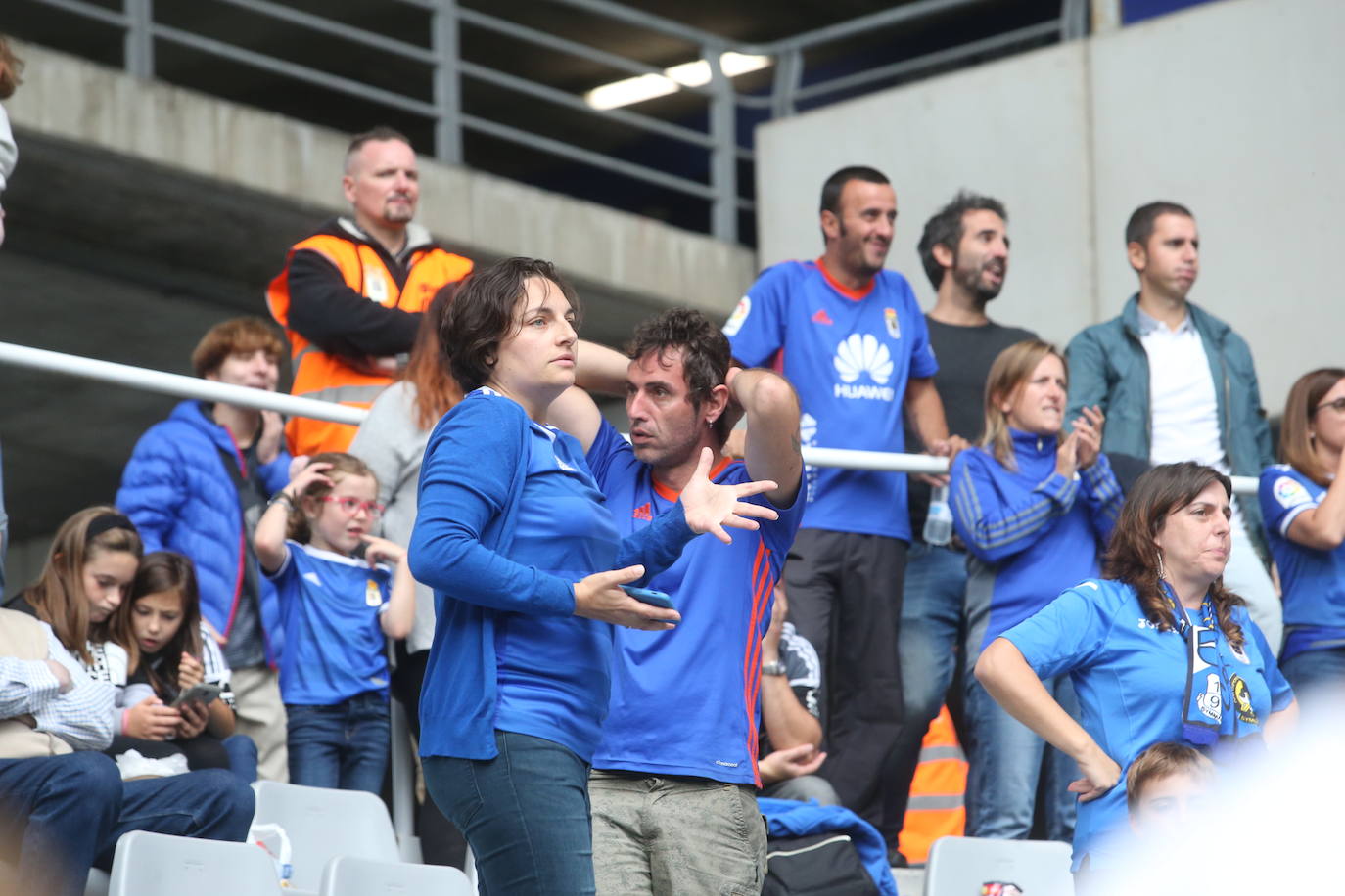 ¿Estuviste en el Real Oviedo 1-1 Numancia? ¡Búscate en el Tartiere!