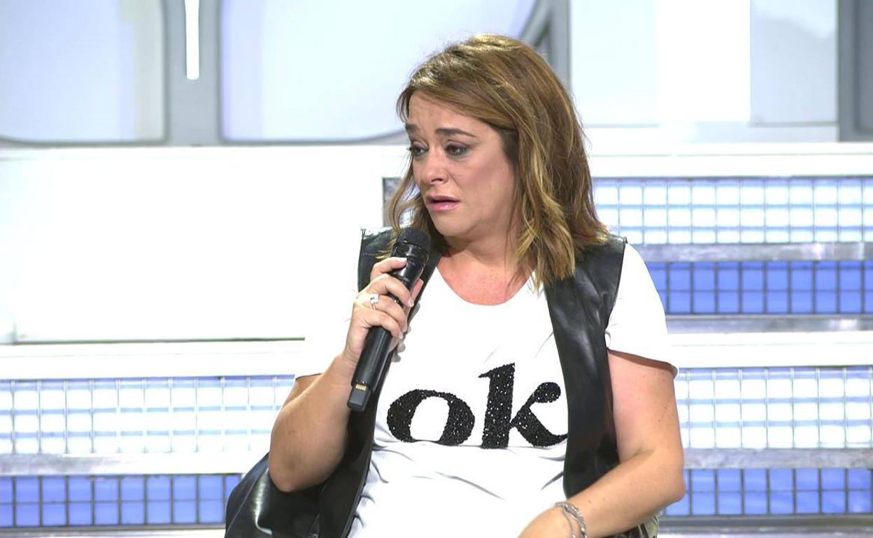 Toñi Moreno abandona el plató de 'MYHYV' tras creer que María Teresa Campos había muerto