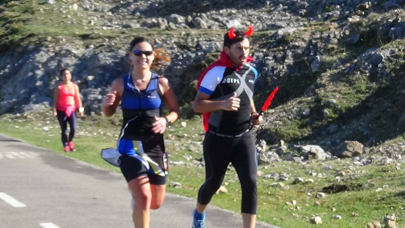 Cerca de 200 atletas se dieron cita en el trail. 