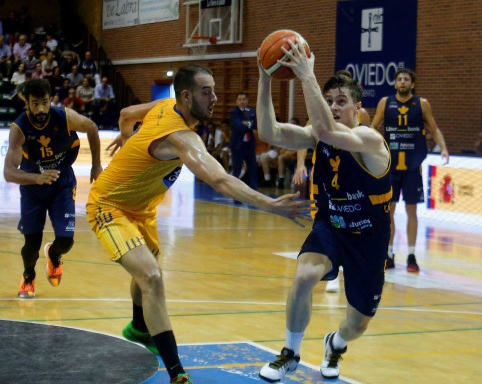 Fotos: Liberbank Oviedo 81 - 84 Ourense, en imágenes