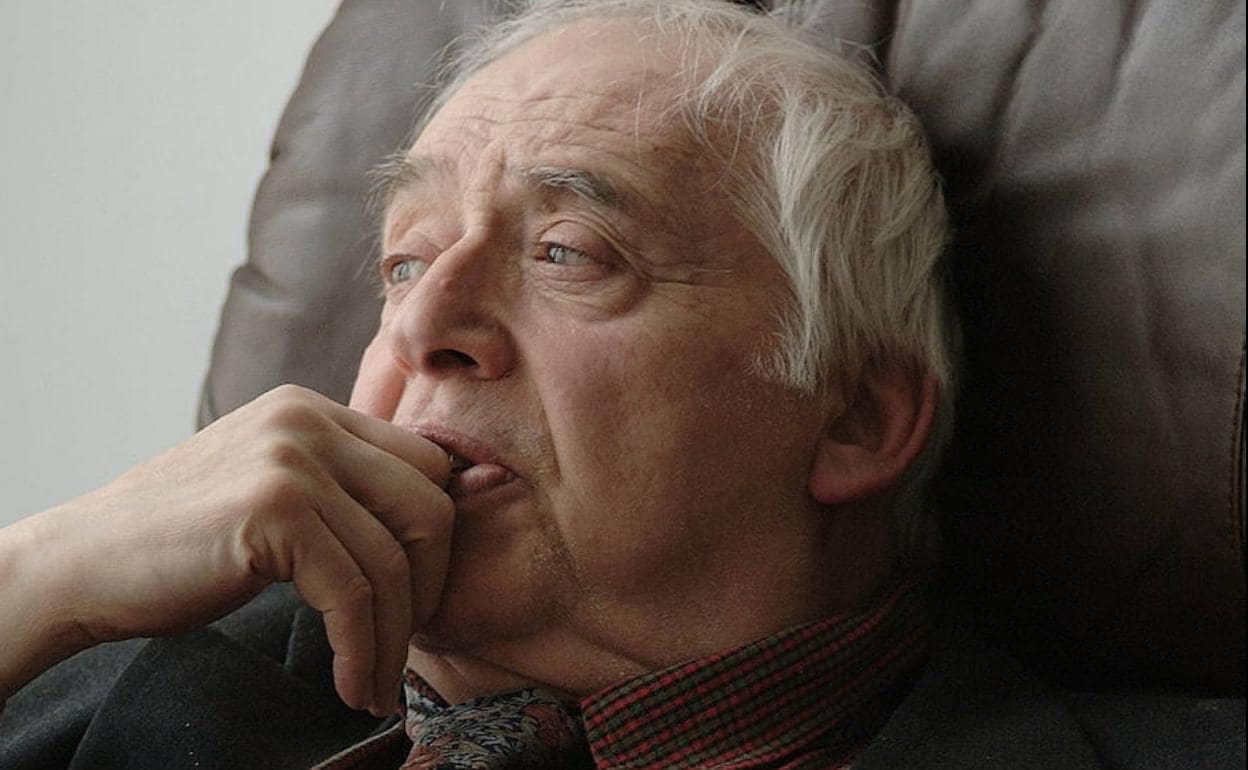 Harold Bloom. 