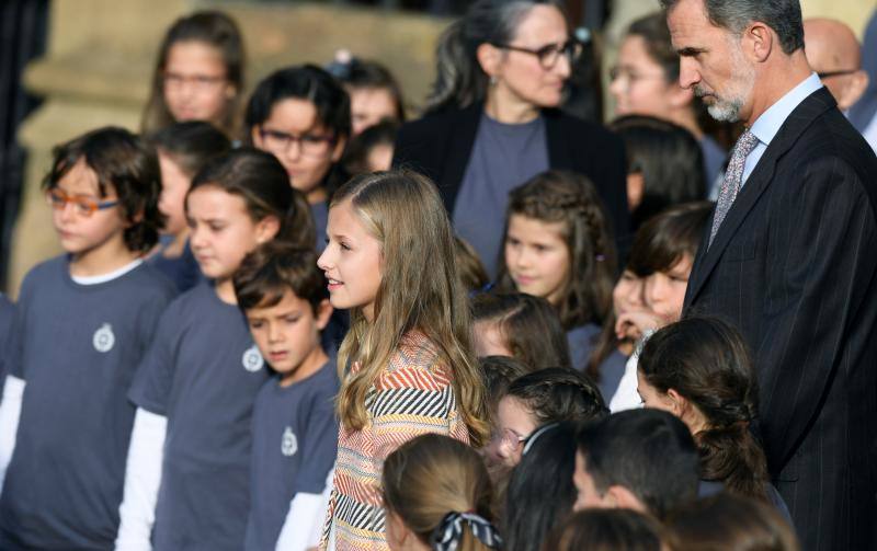 Doña Leonor llega a Oviedo en sus primeros Premios Princesa de Asturias. 