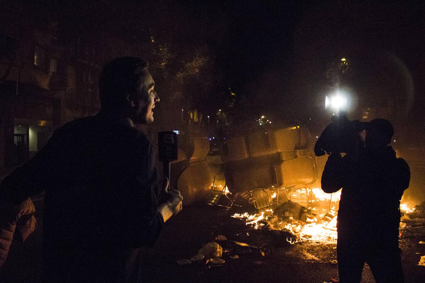 Fotos: Noche de terror en las calles de Barcelona