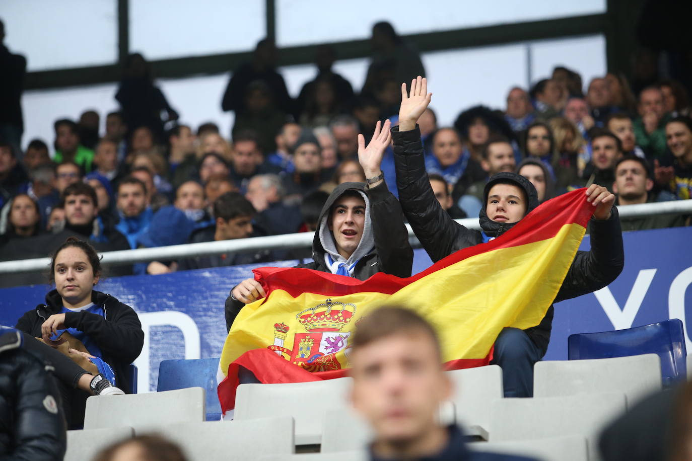 Fotos: ¿Estuviste en el Real Oviedo 4 - 2 Girona? ¡Búscate!