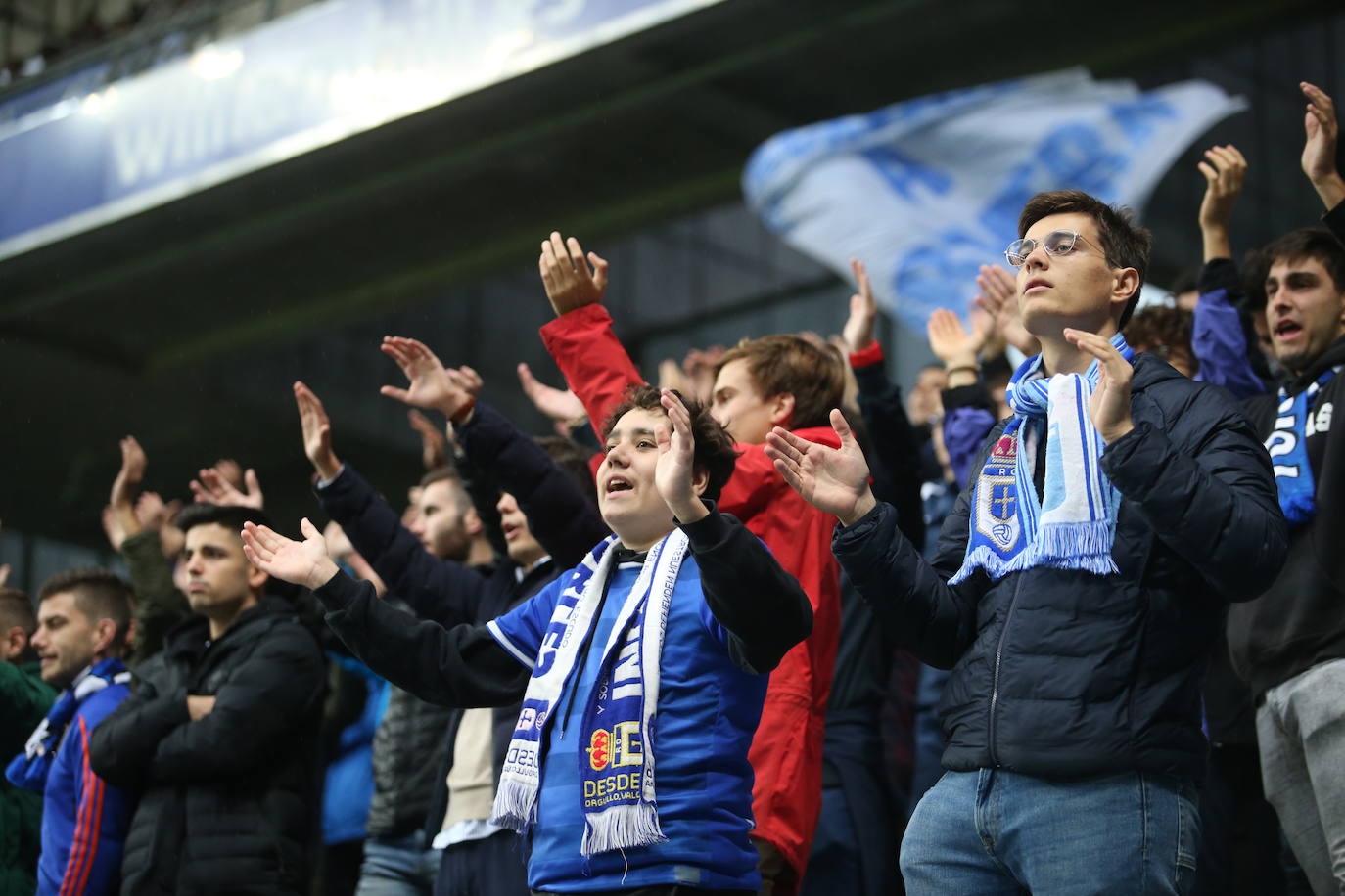 Fotos: ¿Estuviste en el Real Oviedo 4 - 2 Girona? ¡Búscate!